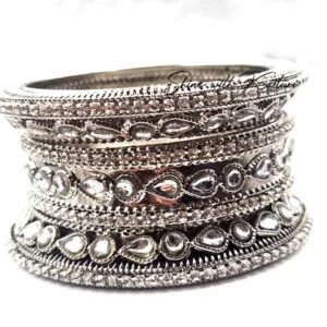 Silver Kundan Broad Bangles, 2.6