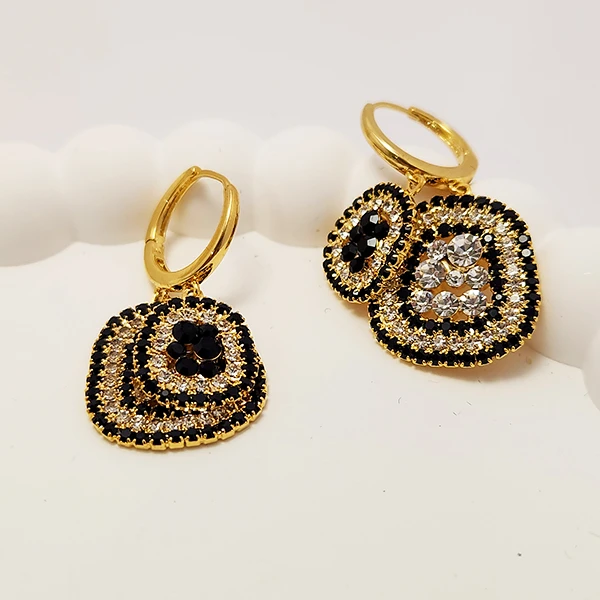 Baguette layered loop Earrings, Black - Image 5