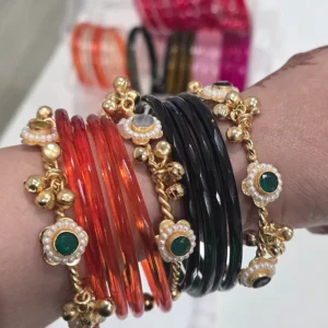 Multi‑Stone Pearl‑Bordered Gold Bangles Pair, 2.6 - Image 3