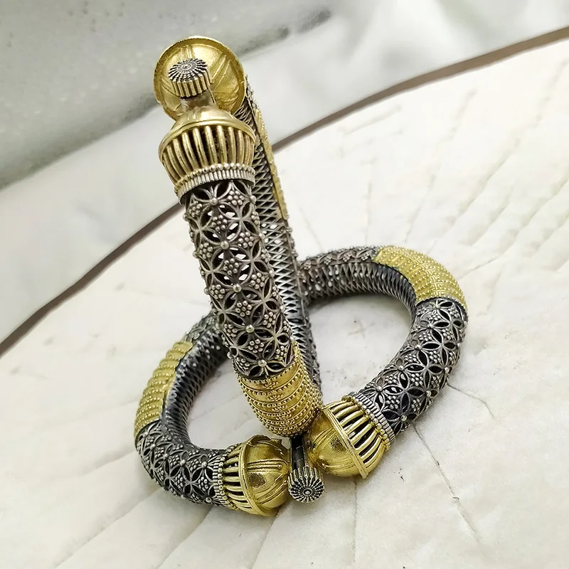 Broad Oxidised Silver Bangle Kada, Openable - Image 4