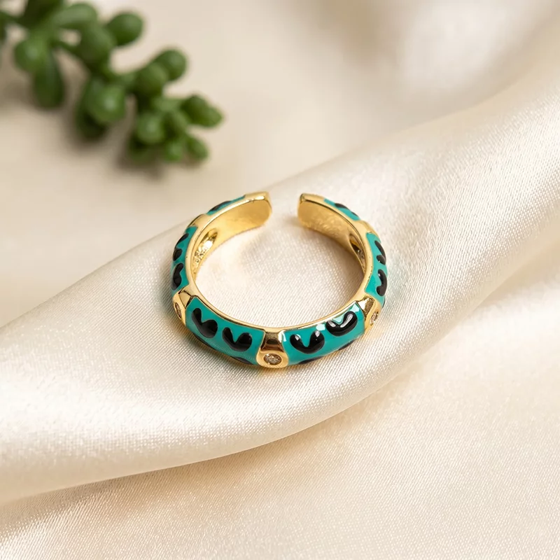 Toxic Teal Ring