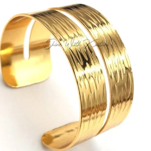 Alternative view of Textured Gold Cuff